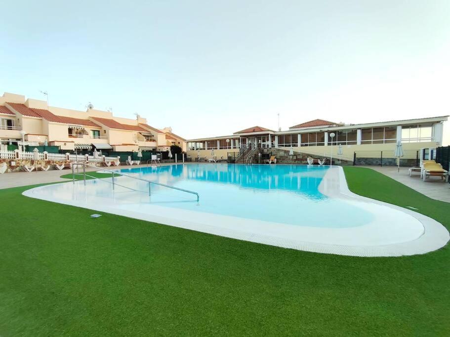 Pool Apartment Maspalomas By Wave Properties Сан-Бартоломе Екстер'єр фото
